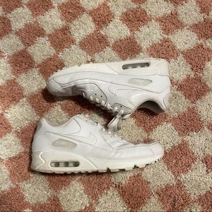 Mens white Nike air max classic retro 97 Nike sneakers size 9.5